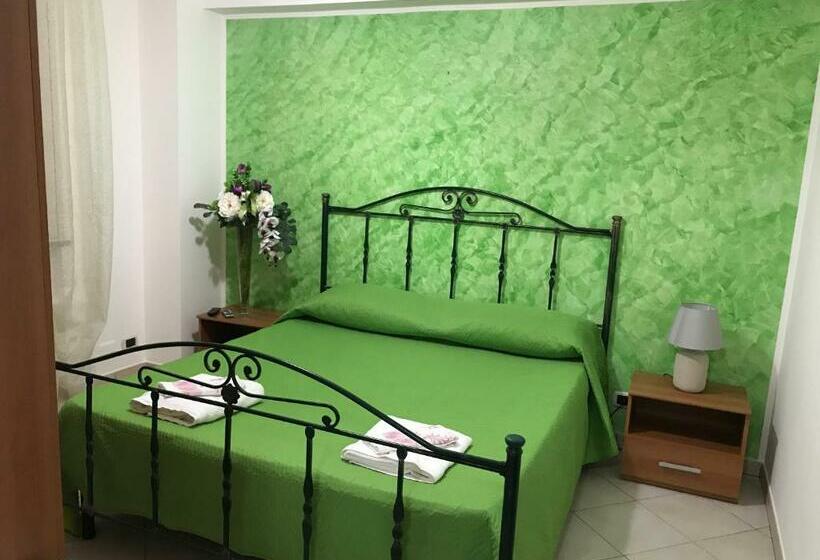 住宿加早餐  Rosy And Roby