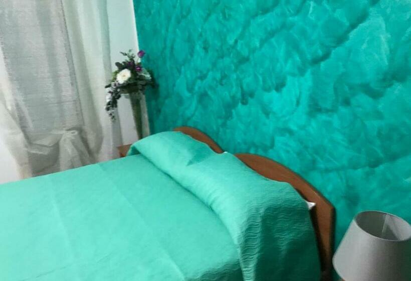 住宿加早餐  Rosy And Roby