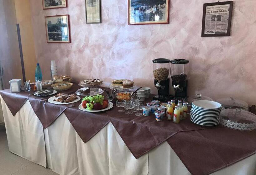 住宿加早餐  Rosy And Roby