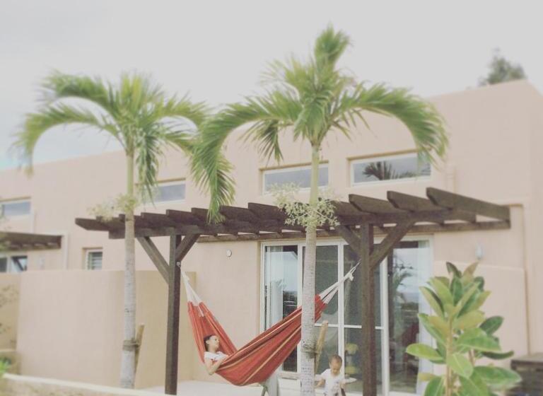 مبيت وإفطار Somos