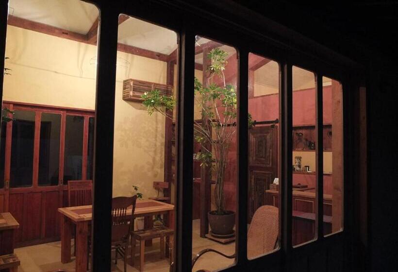 مبيت وإفطار Somos