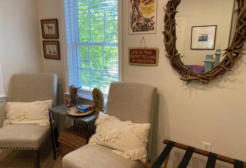 Bed and Breakfast The Birdnest Inn