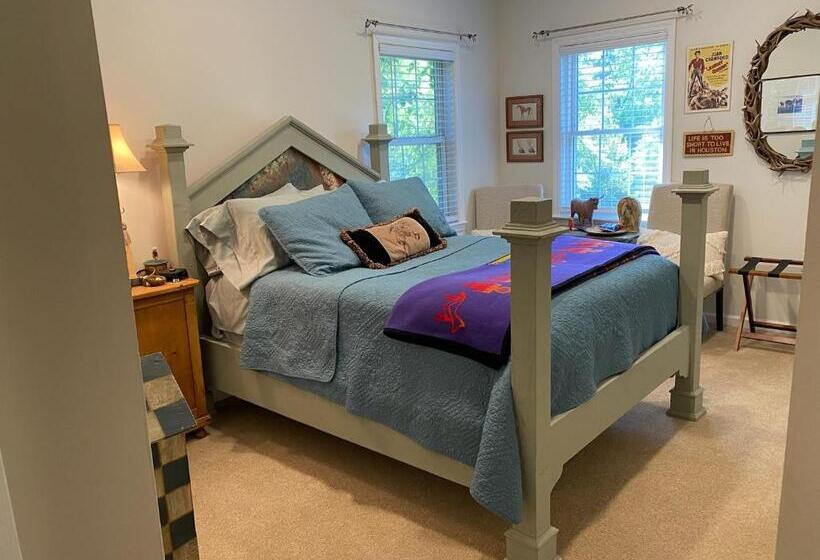 Bed and Breakfast The Birdnest Inn