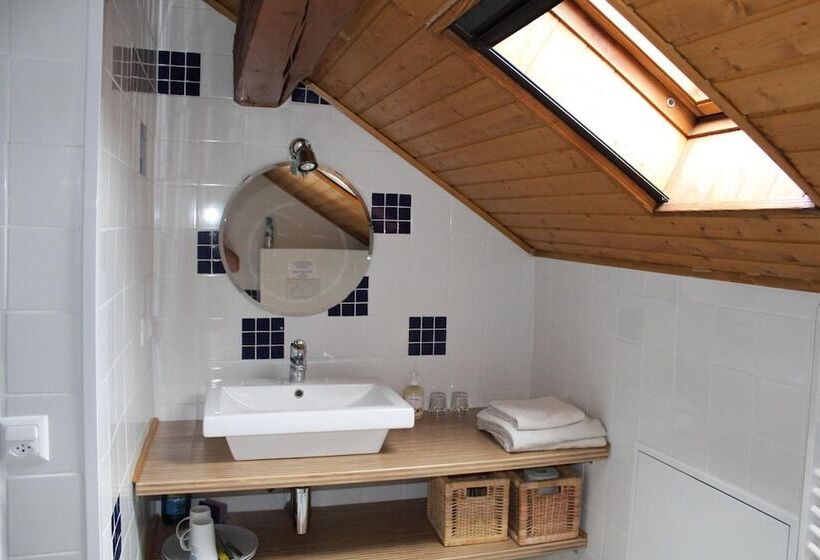 مبيت وإفطار Au Cœur Du Vignoble Sur Bursins