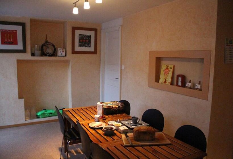 مبيت وإفطار Au Cœur Du Vignoble Sur Bursins