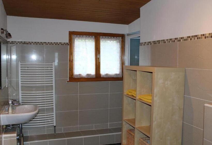 مبيت وإفطار Au Cœur Du Vignoble Sur Bursins