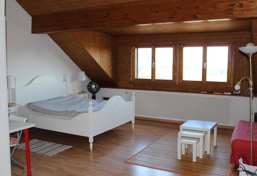 مبيت وإفطار Au Cœur Du Vignoble Sur Bursins