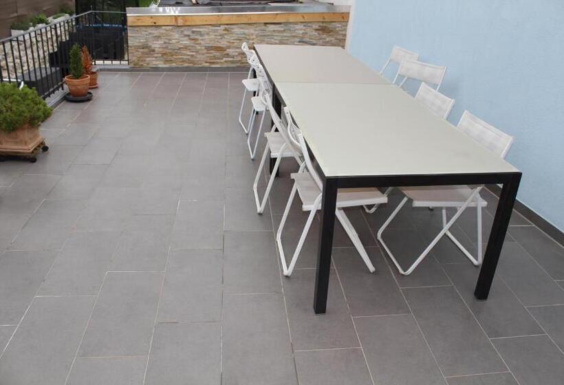 مبيت وإفطار Au Cœur Du Vignoble Sur Bursins