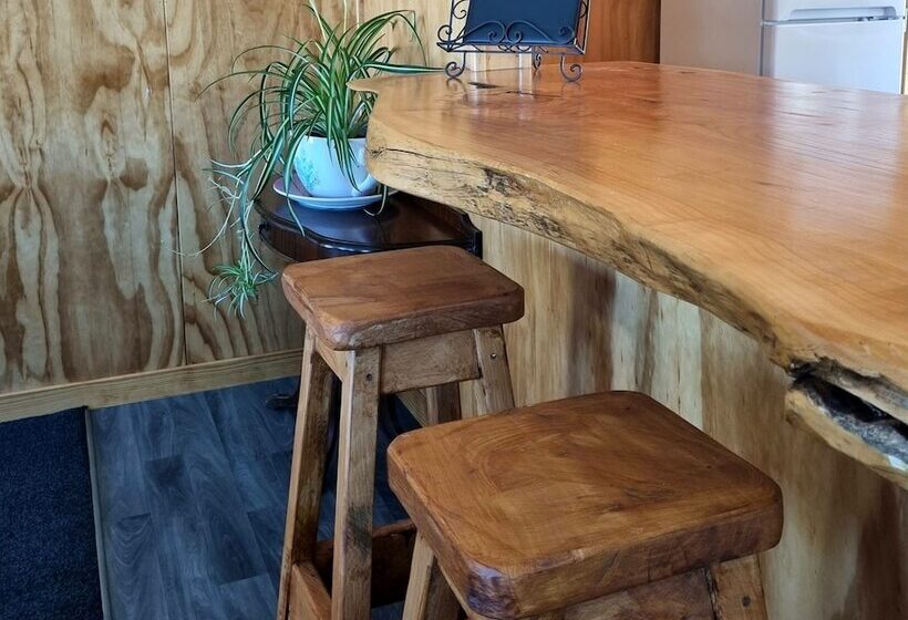 Burkes Pass Country Motels