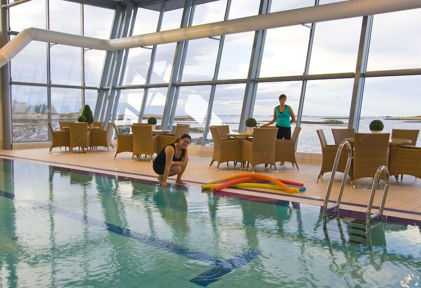 Finnøy Bryggehotell   By Classic Norway Hotels