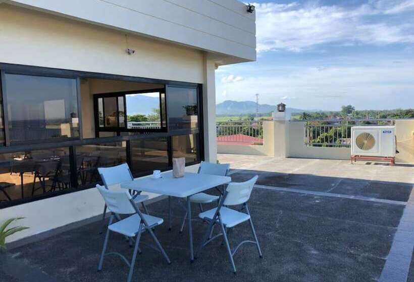 Godo S Hotel And Restaurant