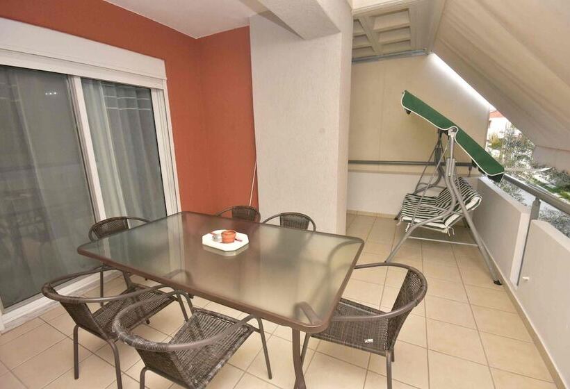 ホテル A&j Apartments Or Rooms Athens Airport