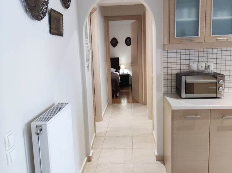 ホテル A&j Apartments Or Rooms Athens Airport