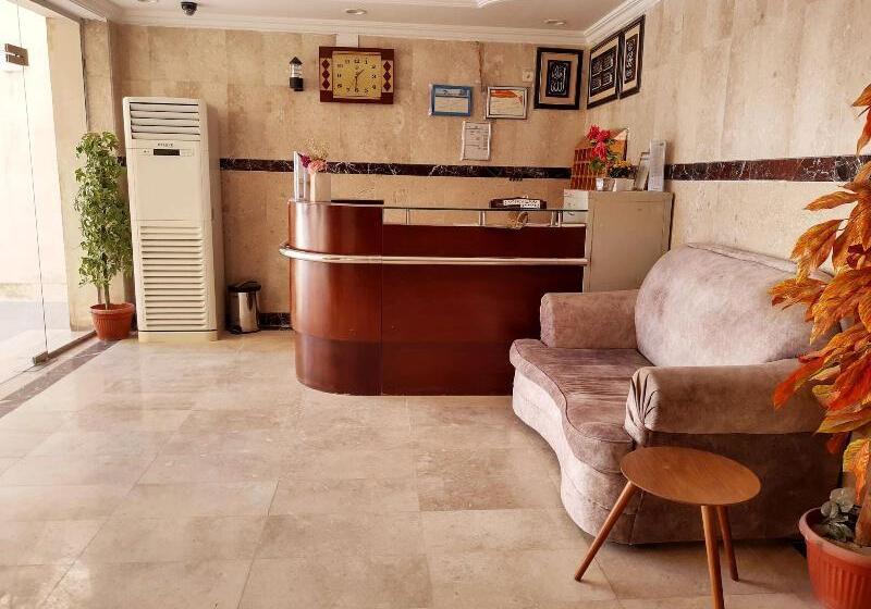 בית מלון כפרי Al Falah Al Raqi By Oyo Rooms