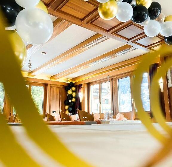 בית מלון כפרי Alpina