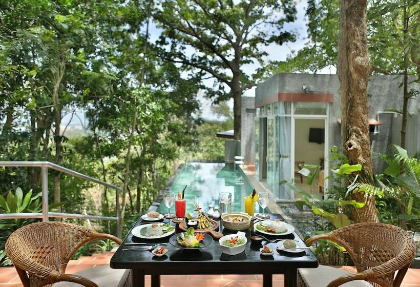 Szálloda Ambong Pool Villas