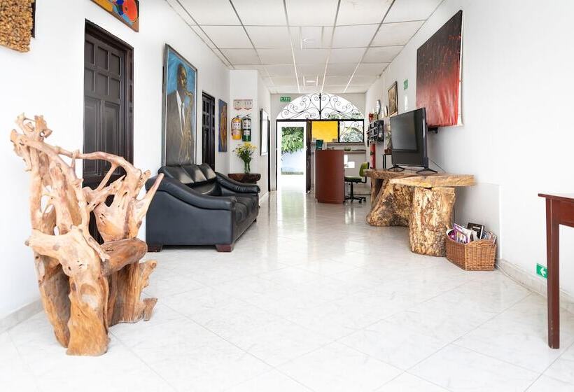 בית מלון כפרי Ayenda Guadalupe Neiva