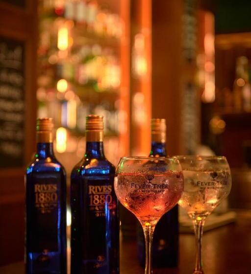 Отель El Pilar Andalucia