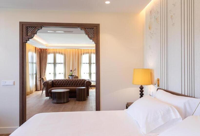 Отель El Pilar Andalucia