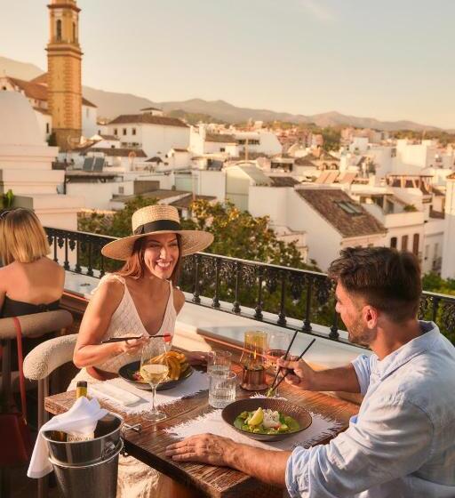 Отель El Pilar Andalucia