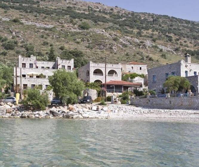 בית מלון כפרי Elixirion