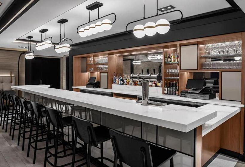 酒店 Four Points By Sheraton Flushing