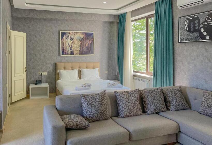 هتل Gabala Shooting Club