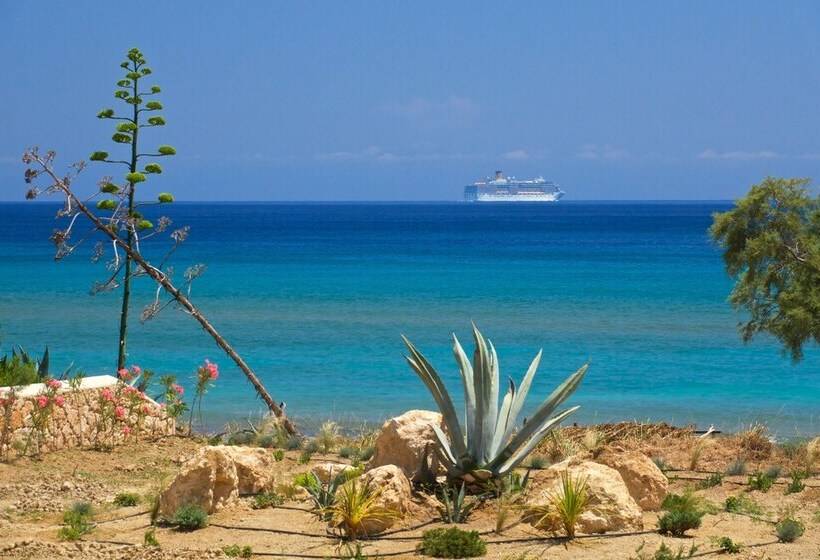 호텔 Grand Blue Beach Residences