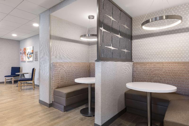 בית מלון כפרי Hampton Inn & Suites St. Charles Old Town Area