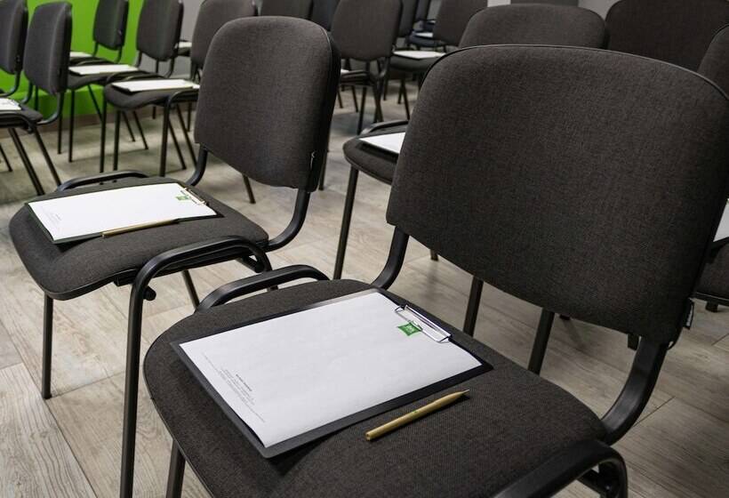 酒店 Ibis Styles Chelyabinsk