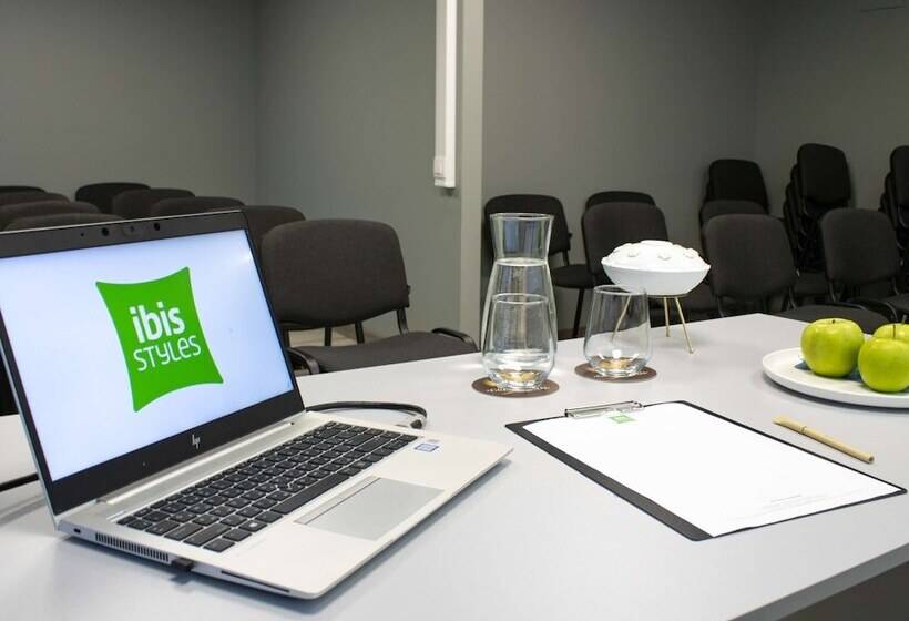 酒店 Ibis Styles Chelyabinsk