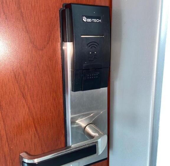 فندق Manhattan Barbosa