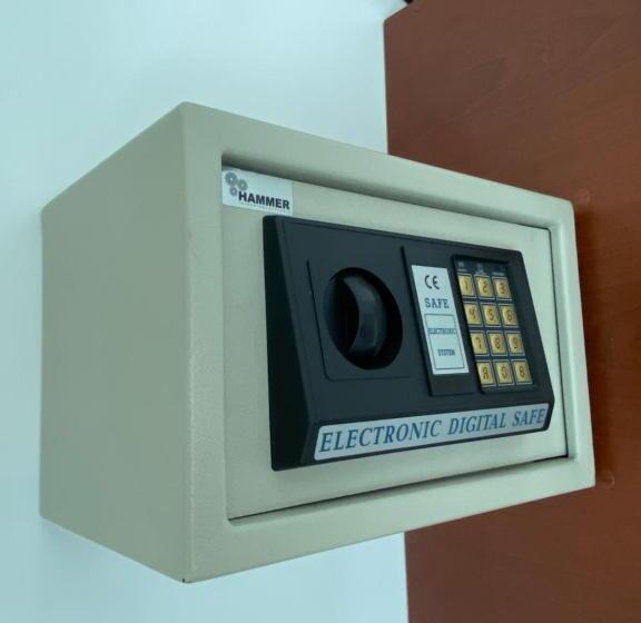 فندق Manhattan Barbosa