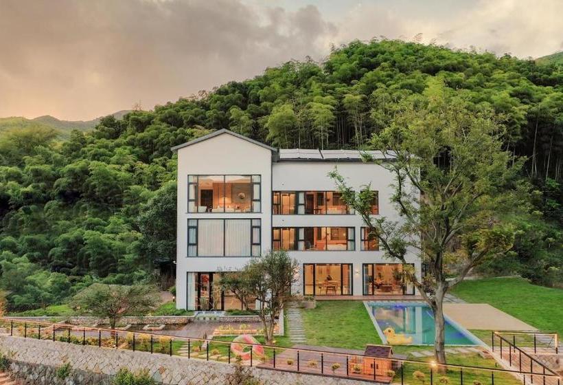 Отель Moganshan Mountain House