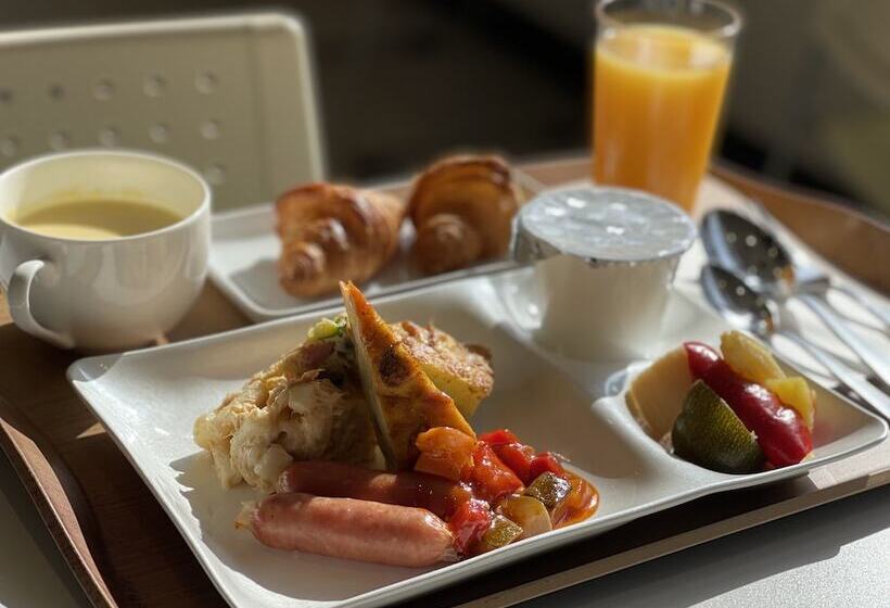 ホテル Nexus Hakatasanno