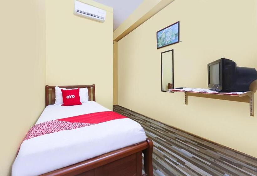 فندق Oyo 90321  Bajet Sri Manal