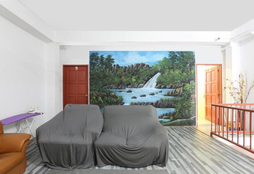 فندق Oyo 90321  Bajet Sri Manal