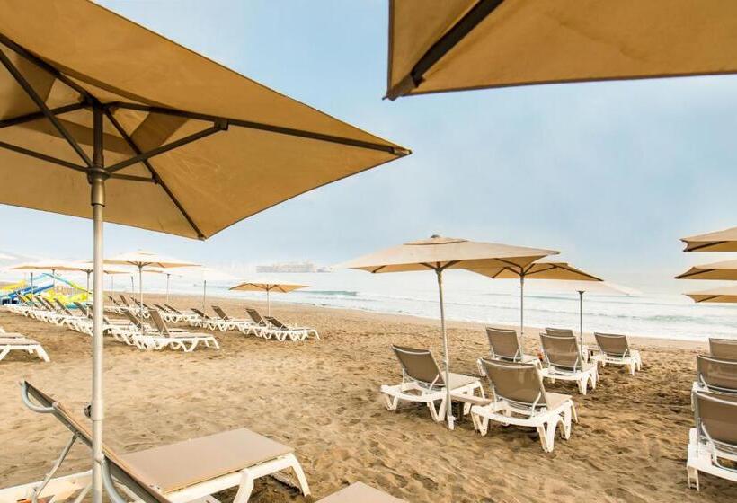 فندق Radisson Blu Resort Al Hoceima