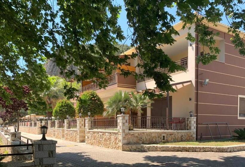 فندق Riviera Perdika