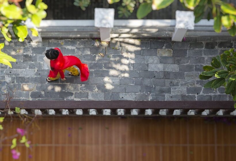 هتل Rock Water Bay Beach Resort & Spa