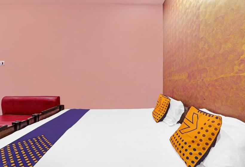 בית מלון כפרי Spot On 81485 Atithi Galaxy