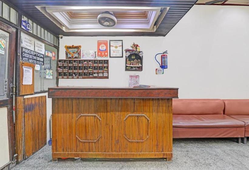 בית מלון כפרי Spot On 81485 Atithi Galaxy