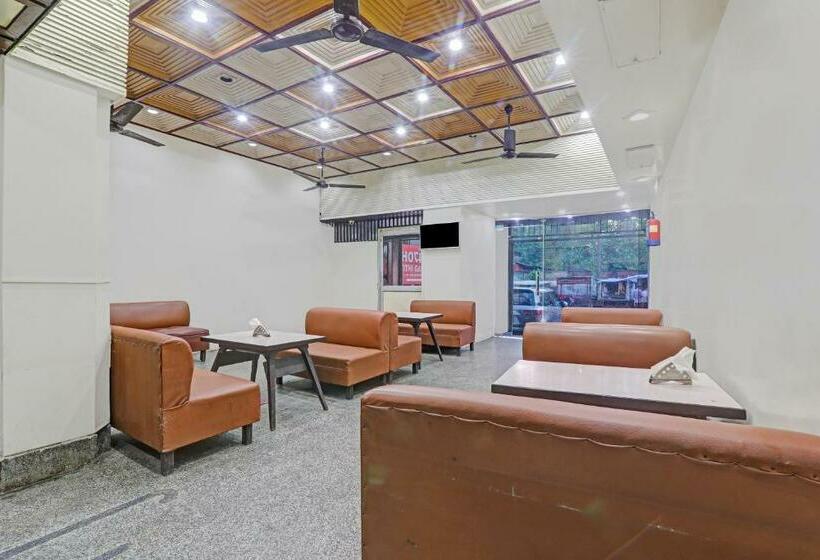 בית מלון כפרי Spot On 81485 Atithi Galaxy