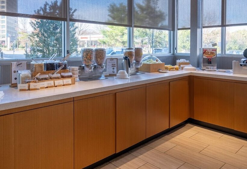 فندق Springhill Suites By Marriott Woodbridge