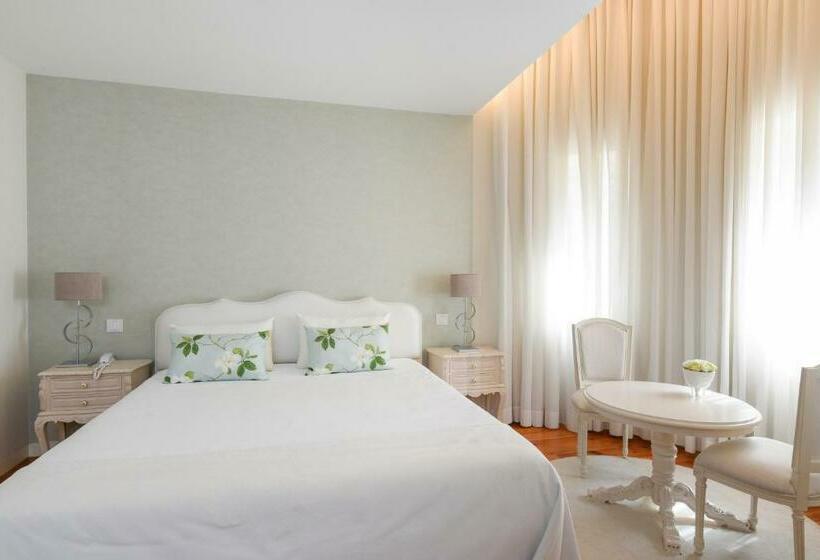 호텔 Sundial Gardens & Suites