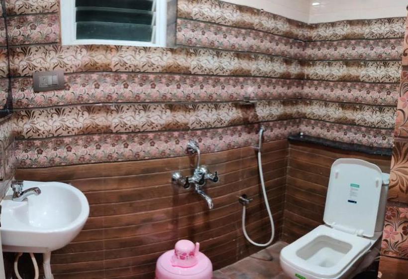 Отель Temple Stay Uma Residency And Guest House