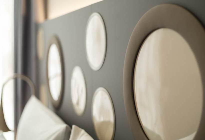 ホテル Holiday Inn   The Niu, Brass Munich Olympiapark, An Ihg