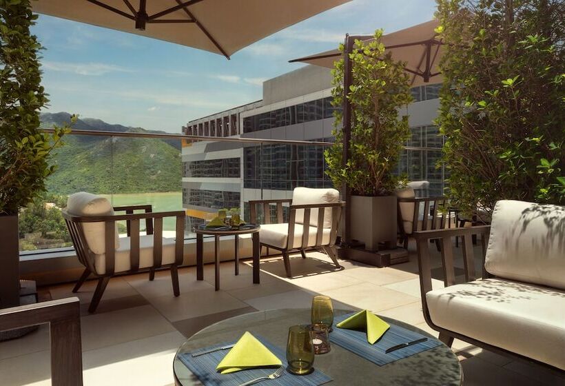 هتل The Silveri Hong Kong Mgallery