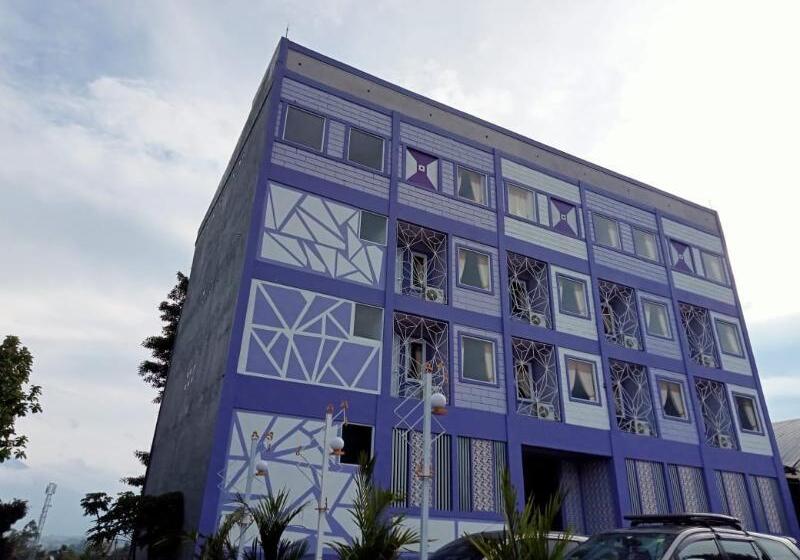 Ungu Hotel Garut