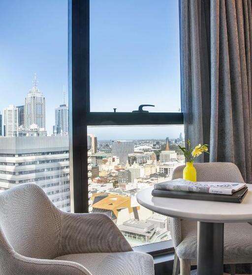 Отель Voco Melbourne Central